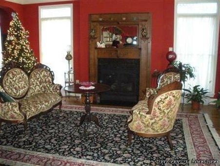 Haynes Bed And Breakfast Грийнсбъро Стая снимка